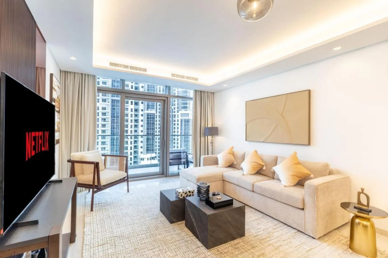 Burj Khalifa View With 5-Star Luxurious Amenities Apartment Dubai